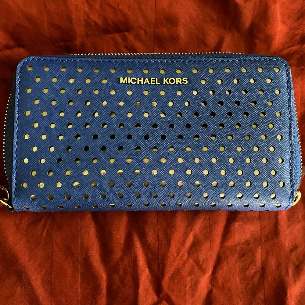 Michael Kors wallet